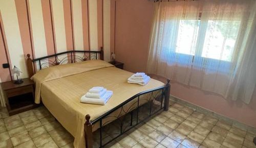 Classic Quadruple Room