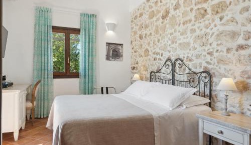 Double Room with Garden View