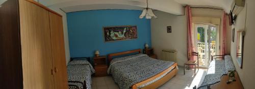 Double or Twin Room with Extra Bed