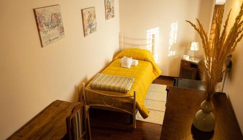Single Room with Private External Bathroom