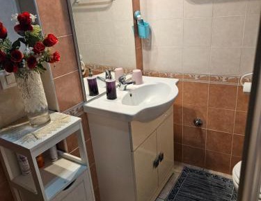 Triple Room with Shared Bathroom