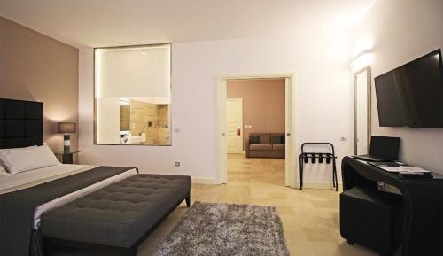 Executive Double Suite