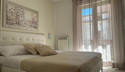 Two-Bedroom Apartment with Balcony