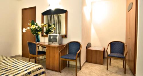 Triple Room with Bathroom