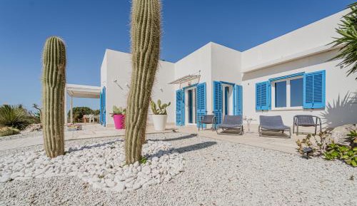 Villa with Sea View