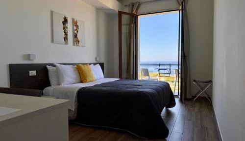 Double Room with Balcony and Sea View