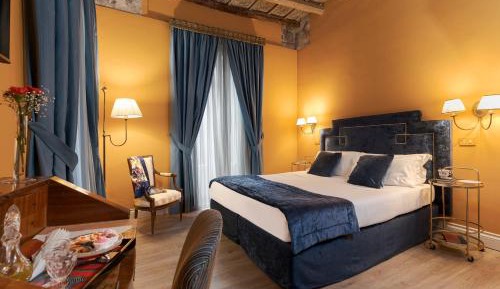 Deluxe Double or Twin Room with Balcony