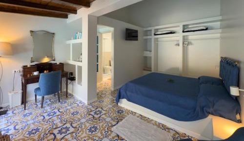 Double Room with Pool View