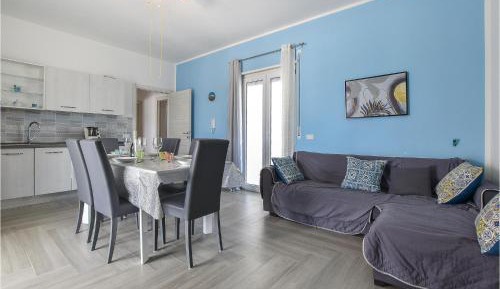 Three-Bedroom Vacation Home 