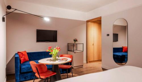Premium Room