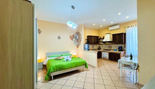 One-Bedroom Apartment with Terrace