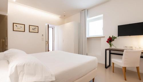 Classic Double or Twin Room
