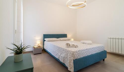 Two-Bedroom Deluxe Apartment
