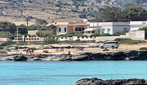 Four-Bedroom Apartment with Sea View