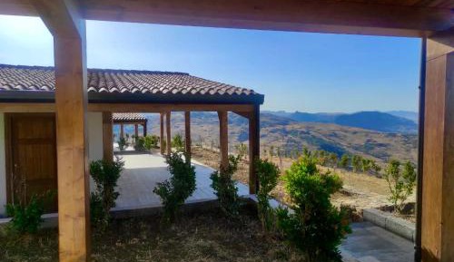 Bungalow with Patio - Annex