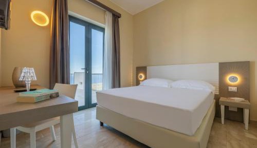 Suite with Sea View