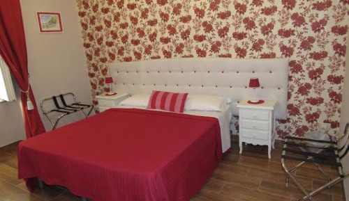 Double or Twin Room with Private External Bathroom