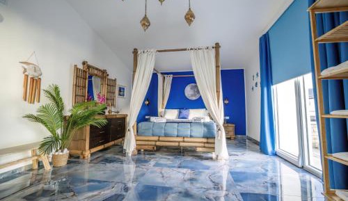 Deluxe Suite with Sea View