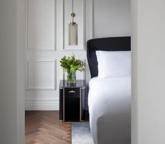 Junior King Suite
