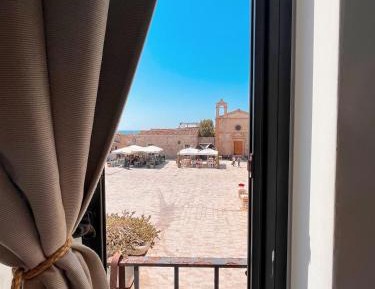 Queen Room with Sea View