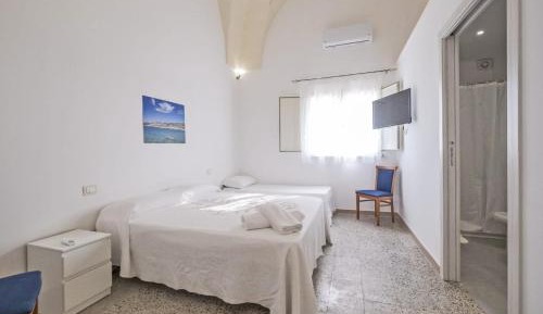 Triple Room with Private Bathroom