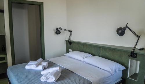 Standard King Room