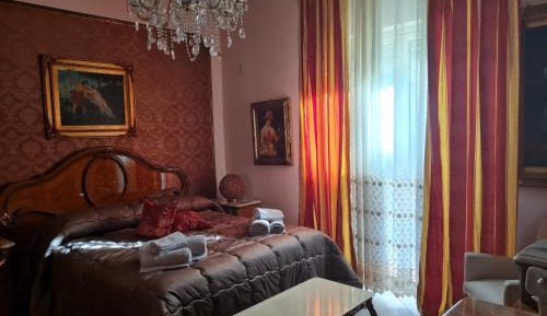 Deluxe Room (2 Adults + 1 Child)