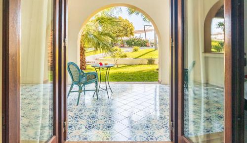 Comfort Double or Twin Room with garden view