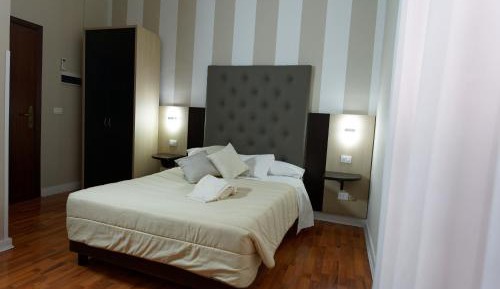  Double Room with French Bed
