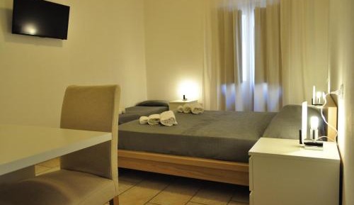 Triple Room with Patio