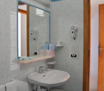 Twin Room with Sea View