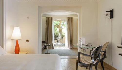 Classic Triple Room with Terrace