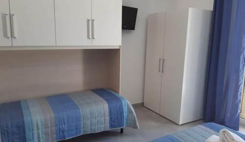 Comfort Triple Room with Shower