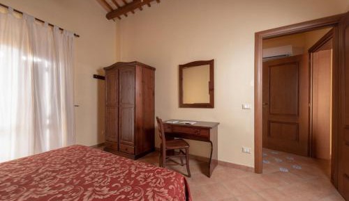 One-Bedroom Apartment with View (4 Adults)