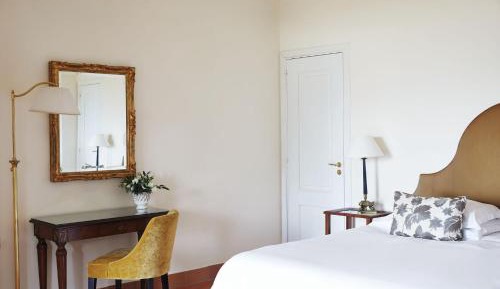 Deluxe Double Room with Balcony or Terrace and Sea View