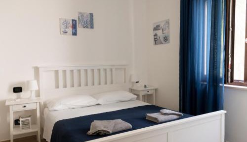 Deluxe Double Room with Extra Bed