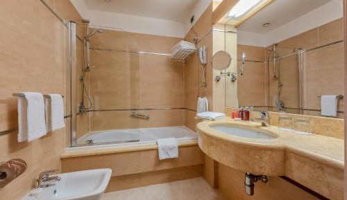 Superior Double or Twin Room with Sea View
