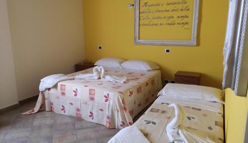 Basic Triple Room