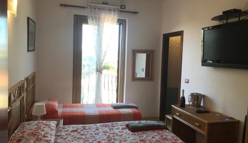 Triple Room with Balcony