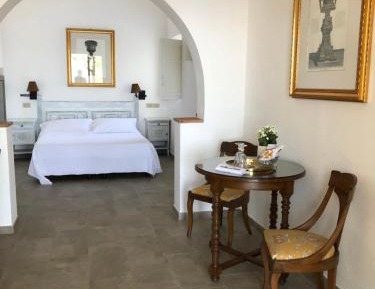Studio with Patio and Sea View