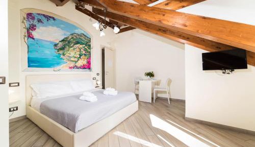 Deluxe Double Room with Extra Bed