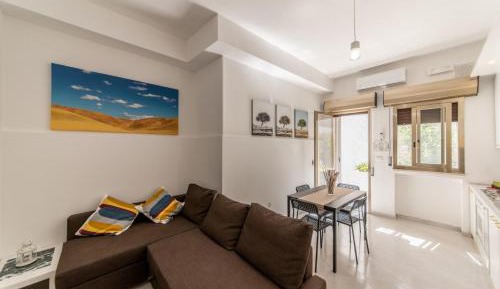 Apartment with Garden View