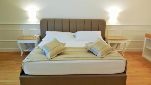 Classic Double Room with Sea View