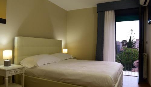 Standard Double Room (1 Adult)