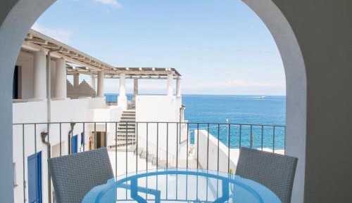 Suite with Sea View