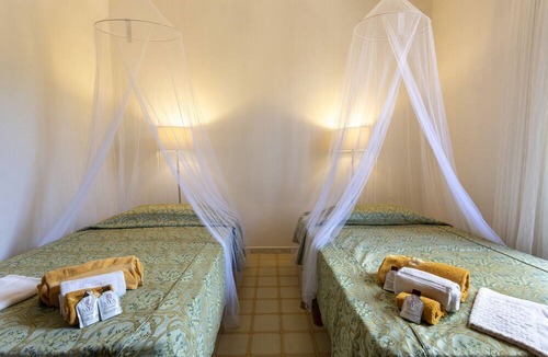 Marsala Villa | Villa "La Conversazione 89c" with Sea View, Private Garden & Wi-Fi