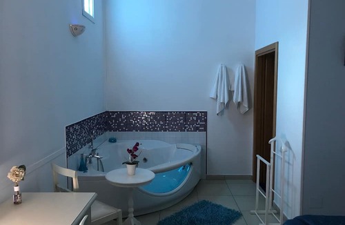Lusciano Hotel | Motel 24h