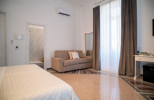 Santa Lucia Bed & Breakfast | La Corte di Partenope Suites