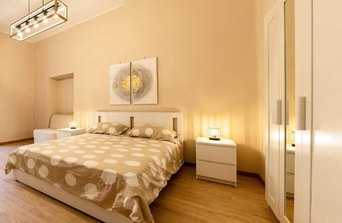 Naples House | La Casa di Niky