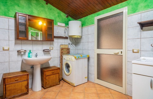 Vaccarizzo Ski Chalet | Chalet 'Vaccarizzo Beach Garden' with Private Terrace, Wi-Fi and Air Conditioning
